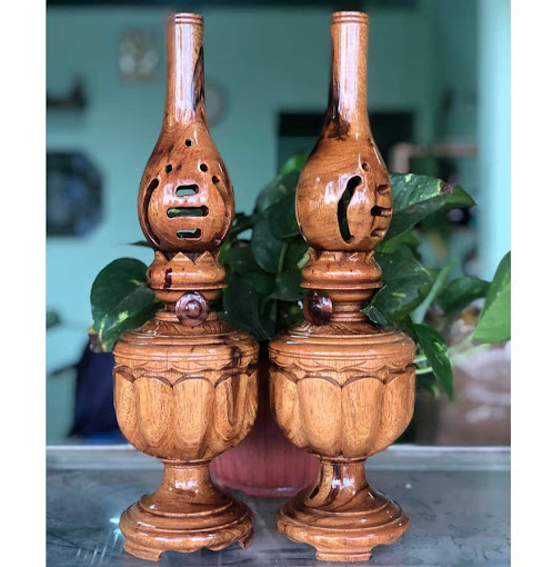 Các kích thước cặp Đèn Thờ gỗ Gõ bông lau.png